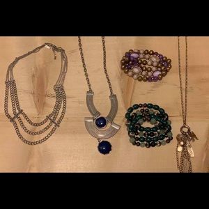 Assorted jewelry